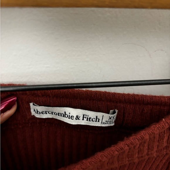 Abercrombie and Fitch ribbed mini skirt - Picture 4 of 4